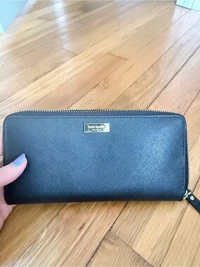 Kate Spade Black Saffiano Wallet